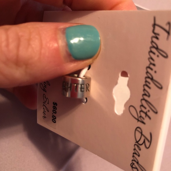 Kohl’s Daughter Individuality bracelet charm - Picture 6 of 6